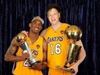 上海玄鸟VS香港金牛比赛预测上海德比要来了？玄鸟崛起挑战大鲨鱼霸主，双雄引爆申城篮球新生态！