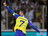 埃弗顿VS利物浦技术分析电讯报：利物浦能威胁巴黎，却无法在英超保持稳定令人费解